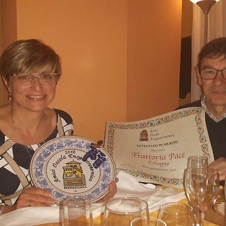 Trattoria Bar Pace Hotel Re Bagian luar foto